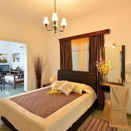 Nazos * Mykonos Town