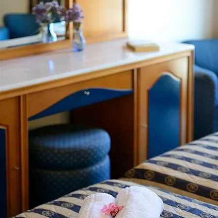 Nazos * Mykonos Town