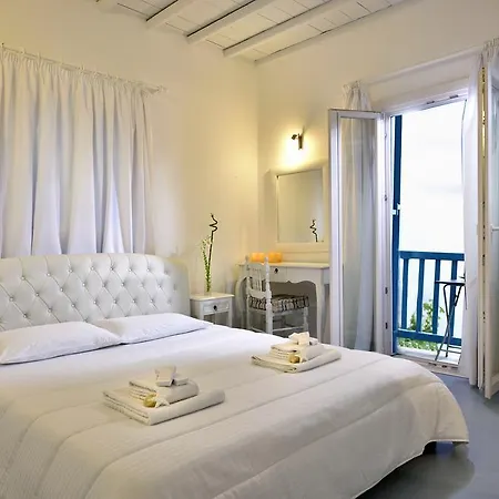 Nazos Mykonos Town