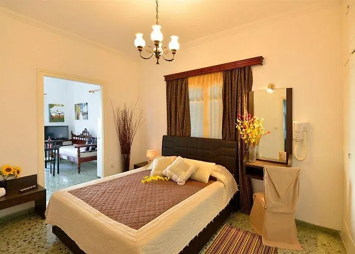 Nazos * Mykonos Town