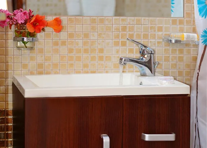 Nazos * Mykonos Town